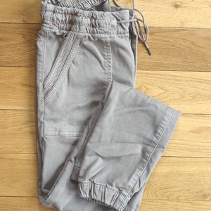 Women American Eagle joggers